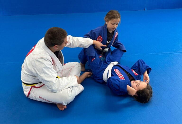 Training Jiu-Jitsu self defense